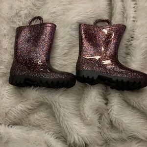 Zoogs Size 12 Girls Sparkle Wellies/Galoshes. NWOT
Mauve w/multi color sparkle